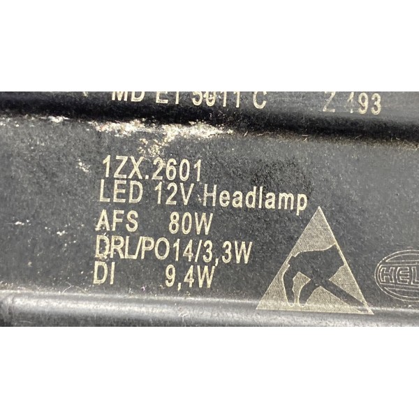 Farol ( Dianteiro Esquerdo ) - Audi Q5 Sline 2.0 2022 1057