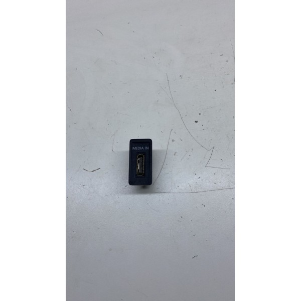 Conector Media In - Golf Highline 1.4 Tsi 140cv. 2014