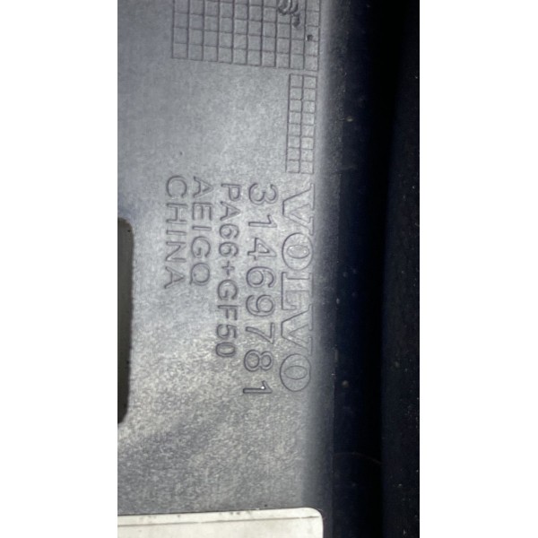 Apoio De Braço / Console Central - Volvo Xc40 T-4 2020
