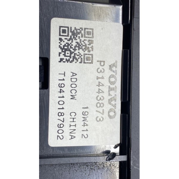 Botão Abertura Porta-malas - Volvo Xc40 T-4 Inscript 2020
