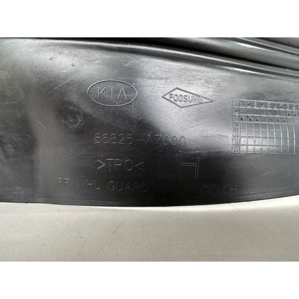 Parabarro Traseiro Esquerdo Kia Cerato 2014 86825a7000