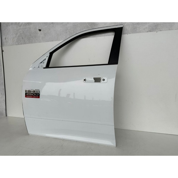 Porta Dianteira Esquerda Dodge Ram 2012