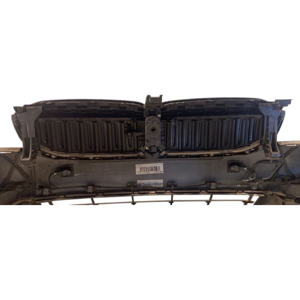 Parachoque Dianteiro ( Completo ) - Bmw 320i 2022