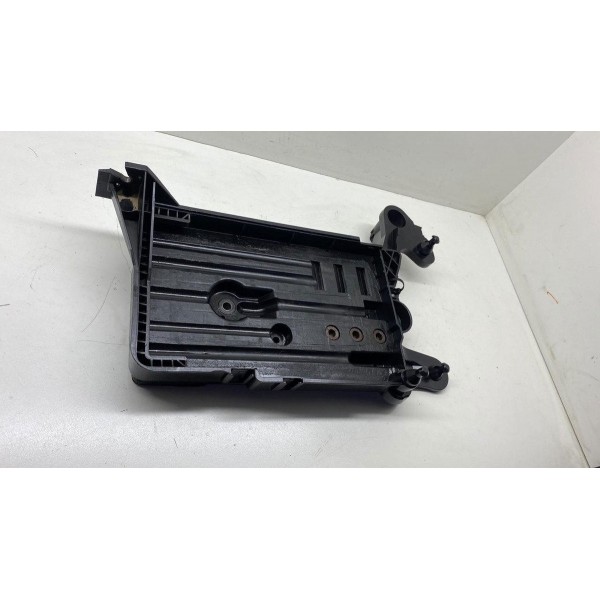 Suporte Caixa De Bateria - Golf Highline 1.4 Tsi 140cv. 2014