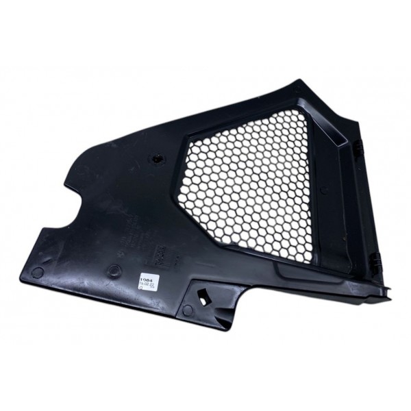 Acabamento Para-brisa ( Esquerdo ) - Bmw 320i 2022