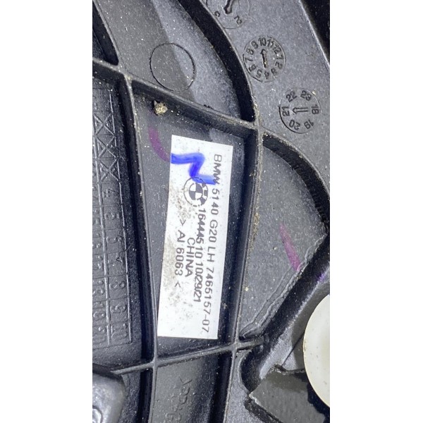 Acabamento Porta ( Traseira Direita ) - Bmw 320i 2022