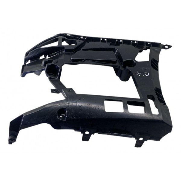 Suporte Parachoque ( Traseiro Direito ) - Bmw 320i 2022 B6