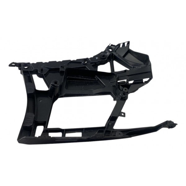 Suporte Parachoque ( Traseiro Direito ) - Bmw 320i 2022 B6