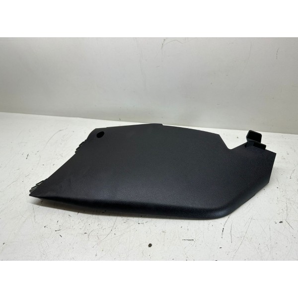 Acabamento Lateral Direito Peugeot 208 2014 9800639577 4479