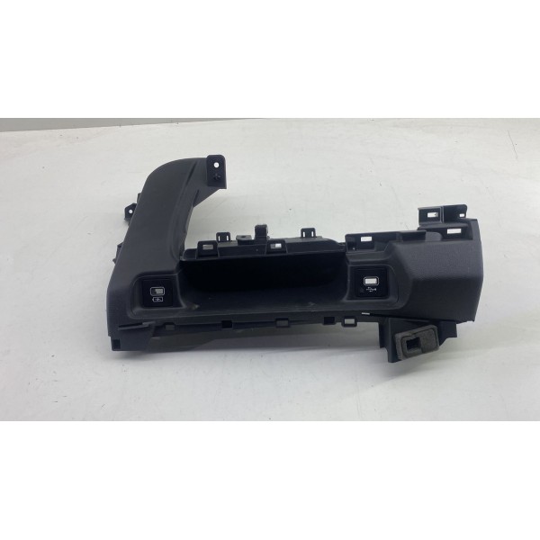 Acab. Inferior Painel / Entrada Usb - Honda Hrv Exl 2023 1.5 Prateado