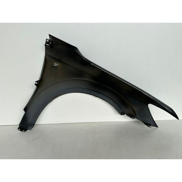 Para Lama Dianteiro Esquerdo Dodge Journey 2013 Com Detalhe