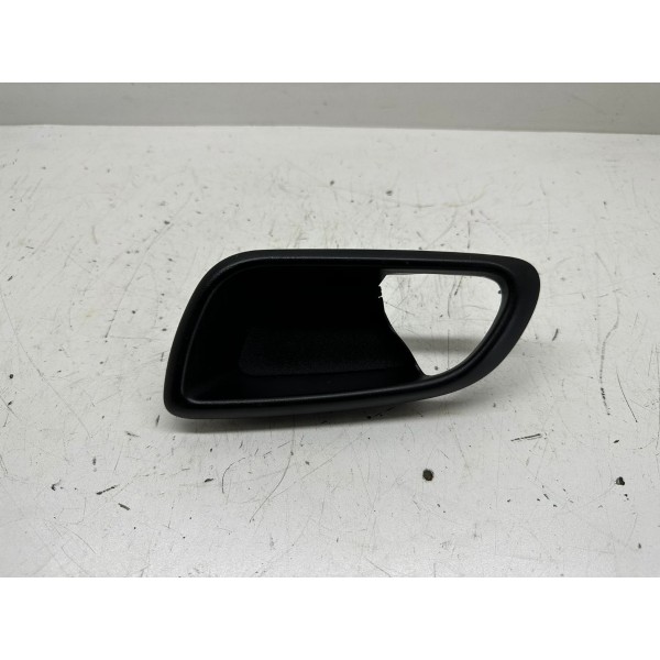 Moldura Maçaneta Int. Tras. Esquerda Dodge Journey 2013 4228