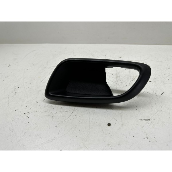Moldura Maçaneta Int. Tras. Esquerda Dodge Journey 2013 4228