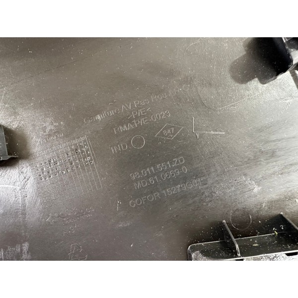 Soleira Porta Traseira Esquerda Peugeot 208 2017 98011551zd