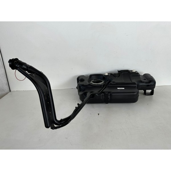 Tanque De Combustível Peugeot 208 2017 9677323180 C/detalhe