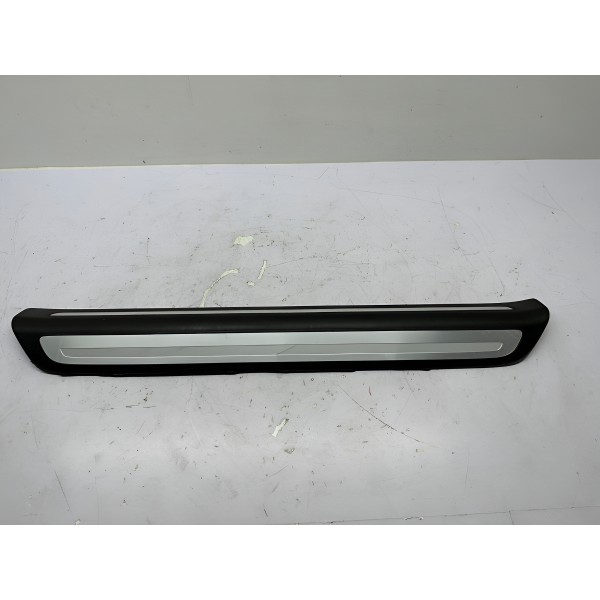 Soleira Porta Dianteira Direita Audi Q3 2014 5017