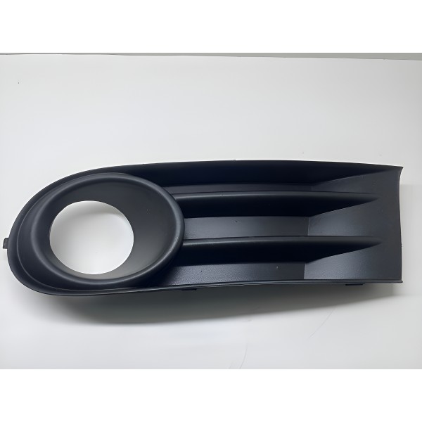 Moldura Farol De Milha Dian/esq Volkswagen Nivus 2022 Preto  Preto Esquerdo