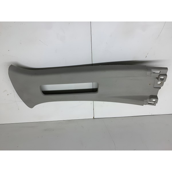 Acabamento Coluna Central Ford Ka 2020