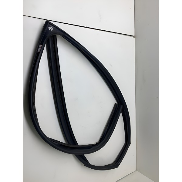 Borracha Canaleta Vidro Tras/direito Jac T50 2022 Preto Preto