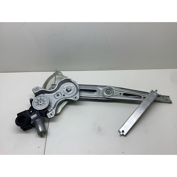 Máquina Vidro Dian/esquerdo Toyota Hilux Srx 2022