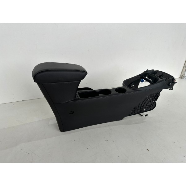 Console Central C/ Apoio De Braço Cruze Lt 2017 84167833