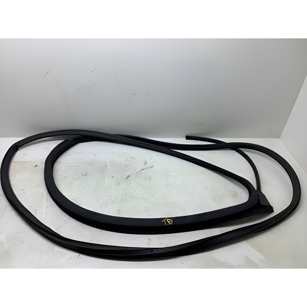 Borracha Interna Porta Tras/dir Nissan Kicks Exclusive 2022  Preto