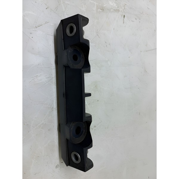 Suporte Rack Teto Direito Nissan Kicks Exclusive 2022 Preto Preto
