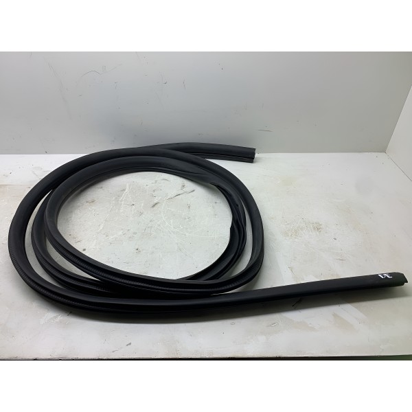 Borracha Porta Dian/esquerda Nissan Kicks Exclusive 2022