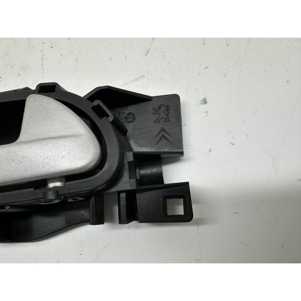 Maçaneta Interna Dian/direita Peugeot 208 2017 303965 5262
