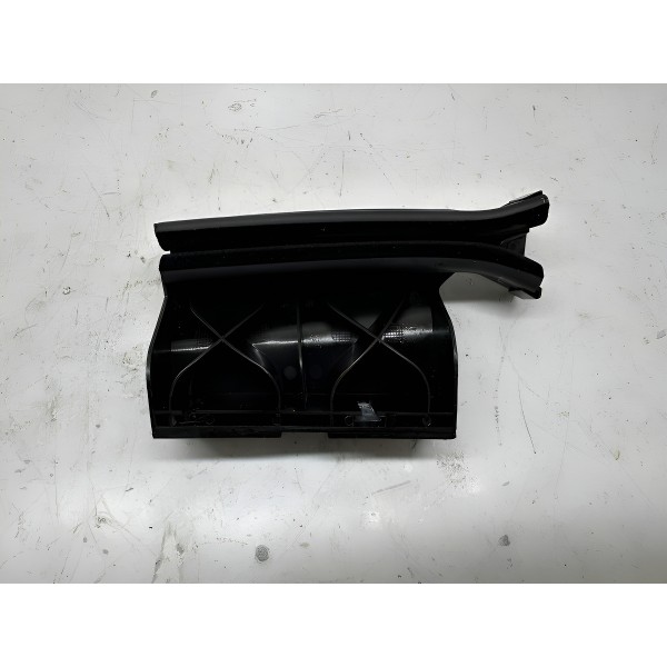 Canaleta Guia Vidro Dianteiro Direito Peugeot 208 2017 5289  Preto