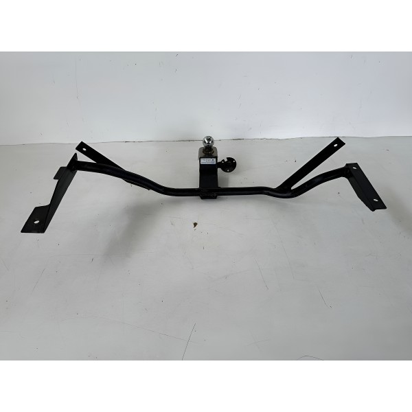 Engate Reboque Peugeot 208 2017