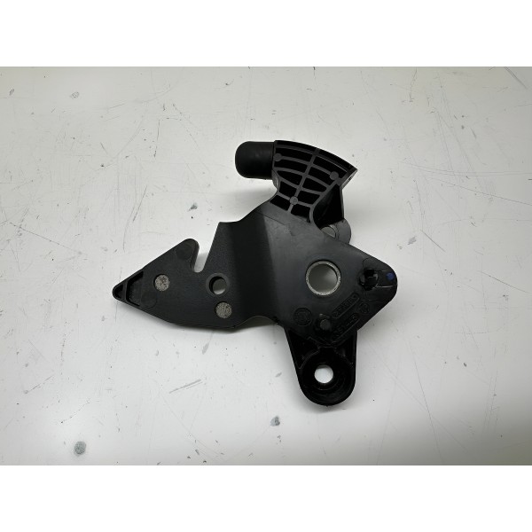 Trava Banco Traseiro Direito Peugeot 208 2017 1081445 5254