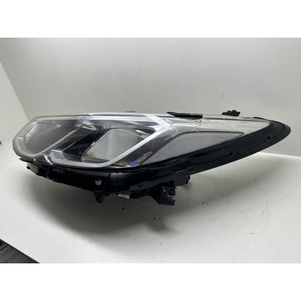 Farol Esquerdo Com Detalhe Cruze Lt 2017
