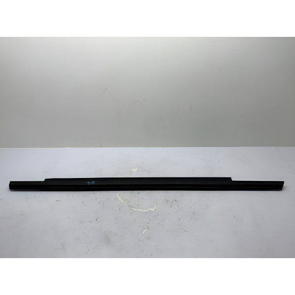 Pestana Externa Traseira Direita Audi Q3 2014 8u0839477 Pret Preto