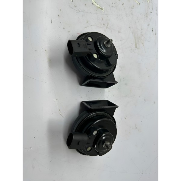 Par De Buzina Sonora Audi Q3 2014 4679