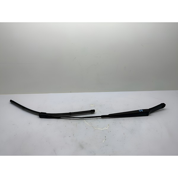 Braço Limpador Para Brisa Direito Audi Q3 2014 8u1955408 Di Direito