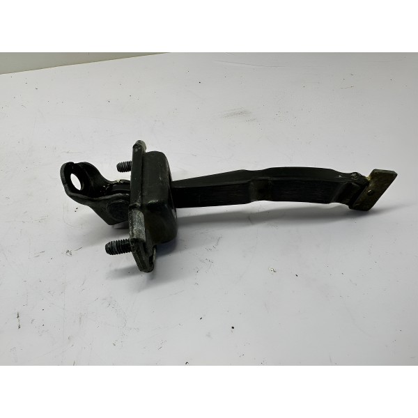 Limitador Porta Traseira Esquerda Kia Cerato 2018 4922