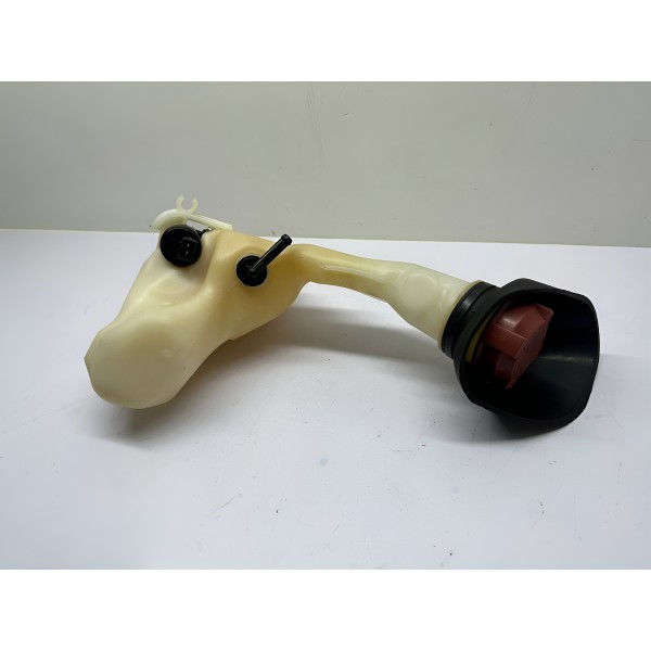 Reservatório Partida Frio Kia Cerato 2014 317503x700 4837