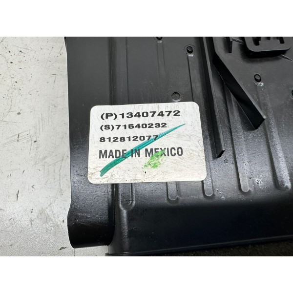 Difusor De Ar Esquerdo Cruze Lt 2017 3702 812812007
