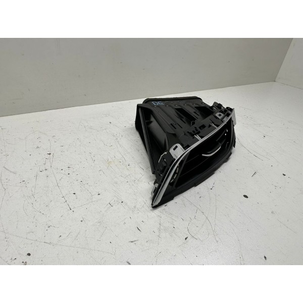 Difusor De Ar Esquerdo Cruze Lt 2017 3702 812812007