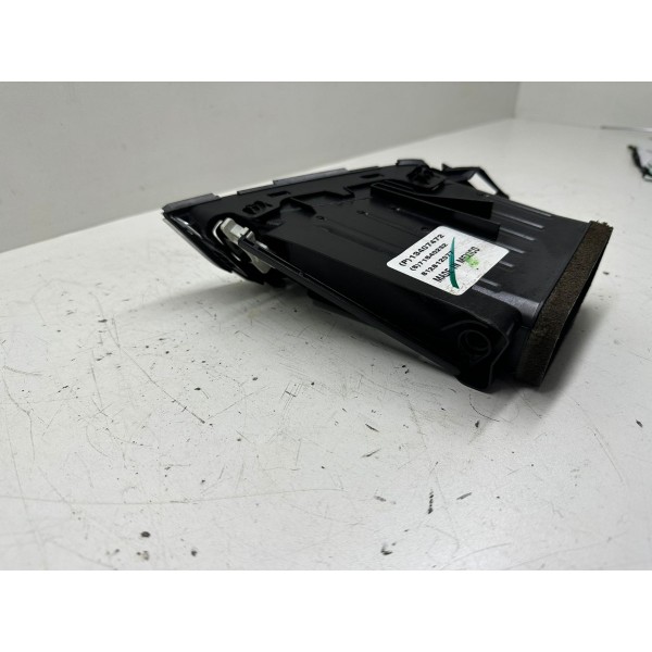 Difusor De Ar Esquerdo Cruze Lt 2017 3702 812812007