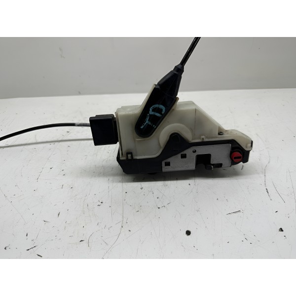 Fechadura Porta Tras/dir Peugeot 208 2014 4760719202 4567