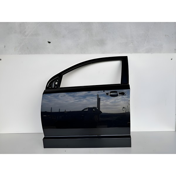 Porta Dianteira Esquerda Dodge Journey 2013 C/ Detalhe Esque Dianteira Esquerdo Preto