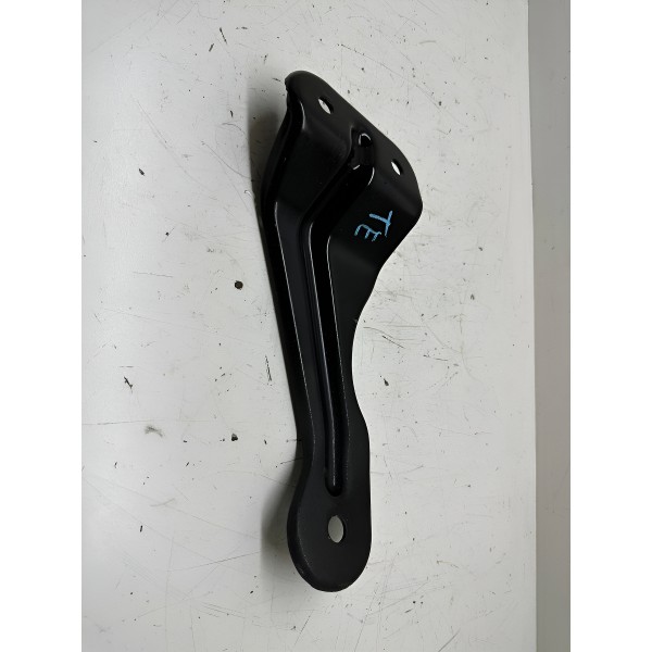 Suporte Suspenção Traseira Esquerda Dodge Journey 2013 4288