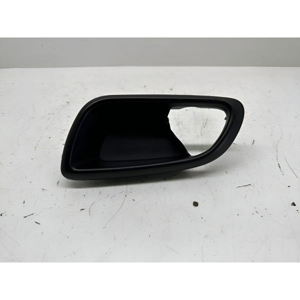 Moldura Maçaneta Int. Tras. Esquerda Dodge Journey 2013 422 Traseira