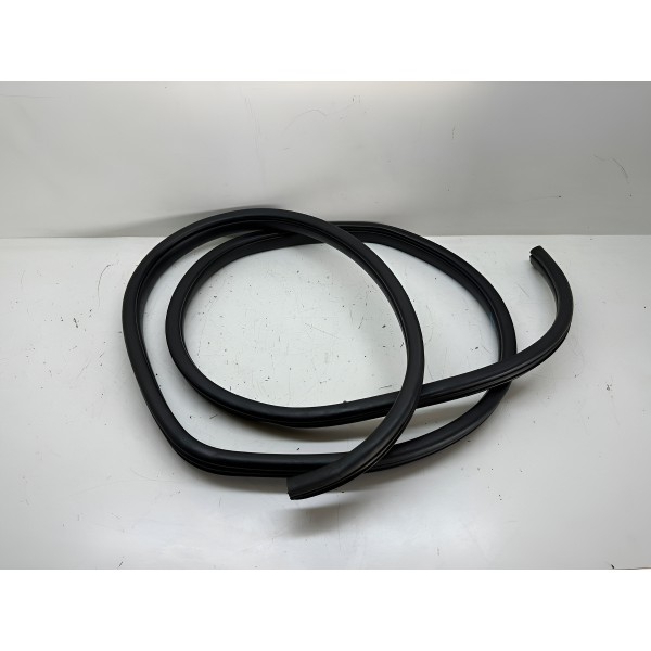 Borracha De Porta Traseira Direita Kia Optima 2013 3288