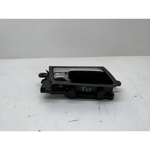 Maçaneta Interna Tras. Dir. Kia Optima 2013 3119 826202t000 Traseira