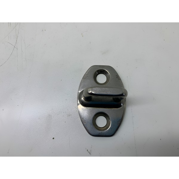 Batente De Porta Diant. Esquerd Audi Q7 2012 8z0827033a 2891