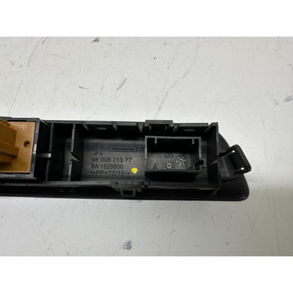 Botão Sensor Alarme Peugeot 208 2017 9800671377 5246