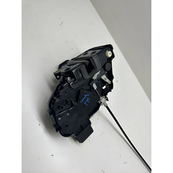 Fechadura Porta Traseira Esquerda Freelander 2010 1882